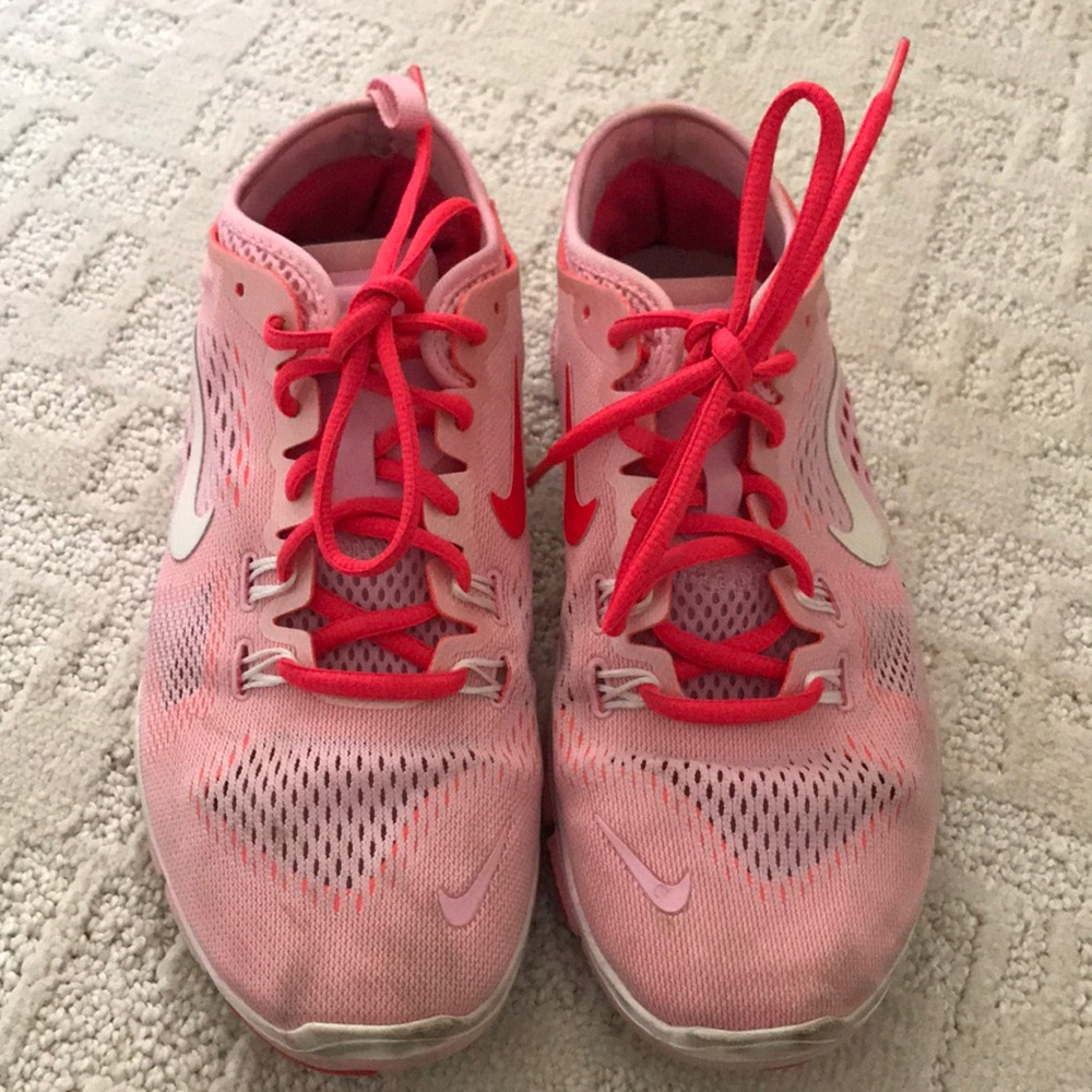 Nike women’s 5.0